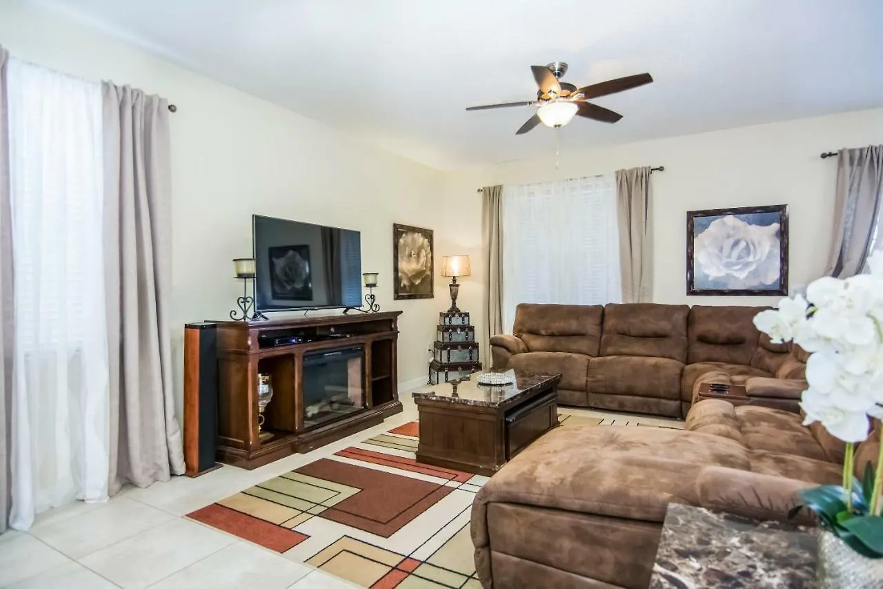 Home Next To Disney Cg1406 Davenport